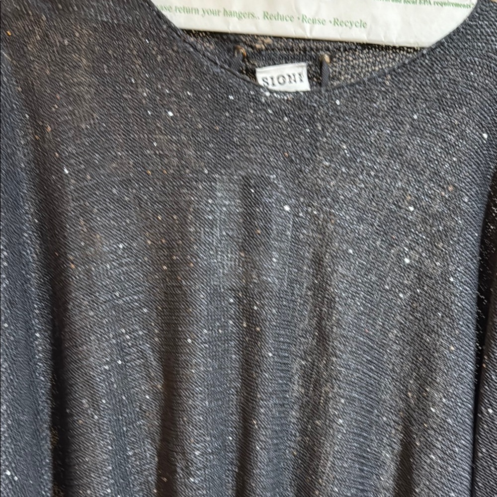 Sioni Black Crew Neck Sweater with Fine Knit Texture